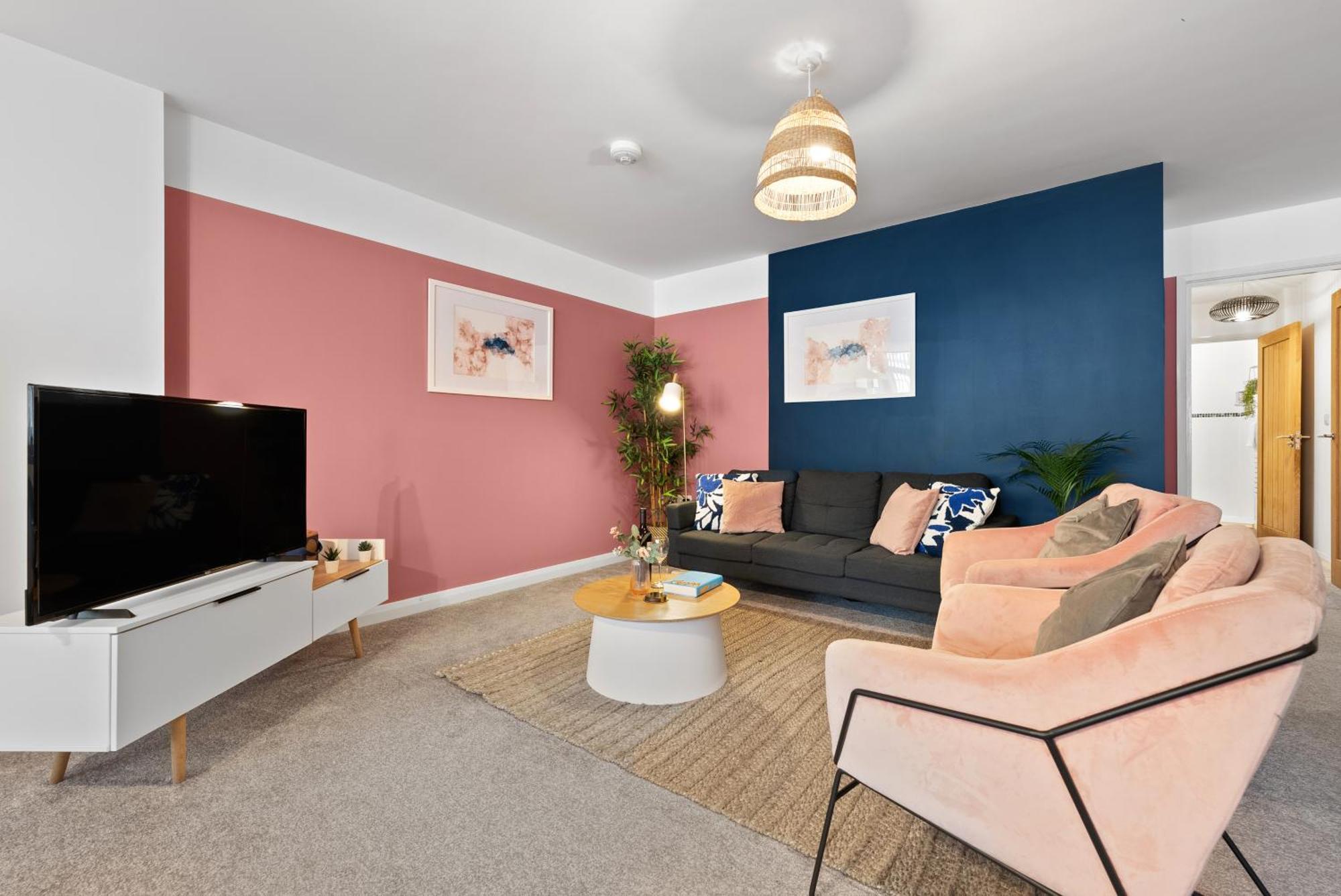 Glevum Lodge - 2 Bedroom Town Centre Apartment Cirencester Exteriör bild